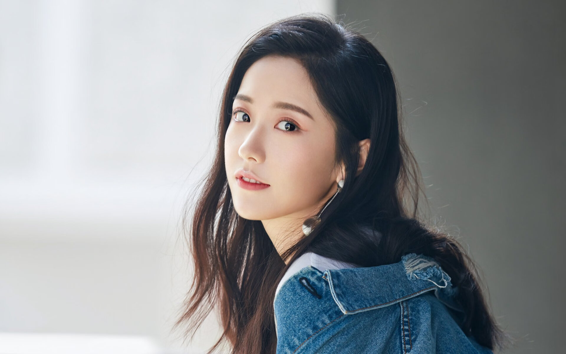 从温网的阴霾到年终的破晓,梅德韦杰夫的逆袭如何重塑赛季叙事?