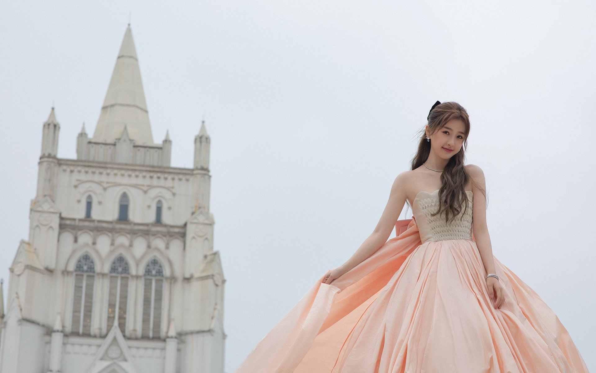 浓眉关键球一锤定音 奇才攻防压制轻取老鹰