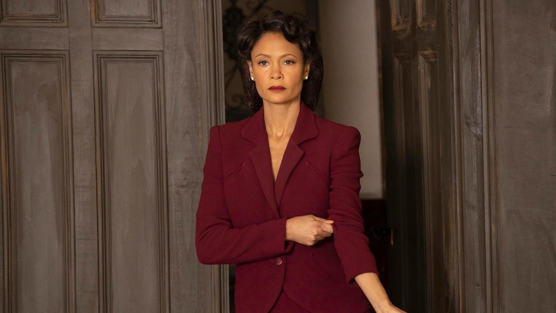 从罪人到英雄,特奥自我救赎之战,曼联险胜阿尔及利亚