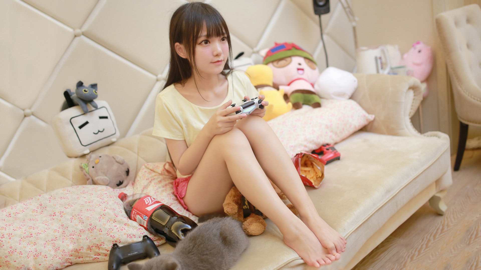 东方与西方的绿茵对话,里昂连续得分压制埃及,戈麦斯唯一性闪光